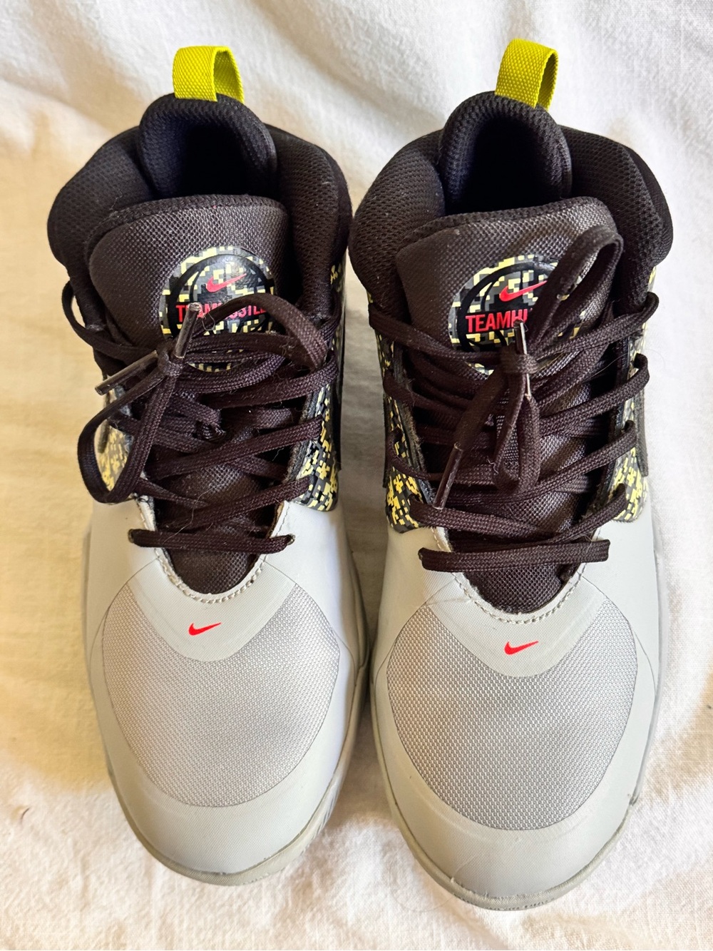 Nike Kids' Gray, Black and Yellow High-Top Sneakers. Used once - Picture 5 of 9